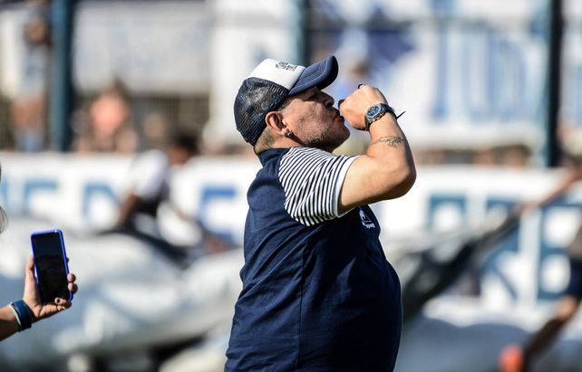 Maradona le dejó un mensaje a Boca antes de pisar La Bombonera