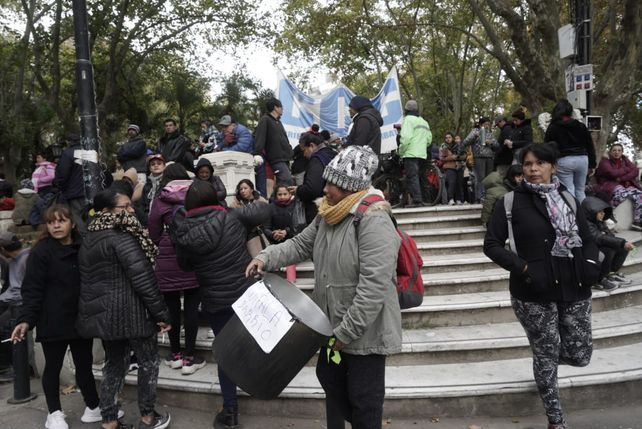 Fuerte reclamo de comedores y merenderos de Rosario por alimentos: El hambre no espera