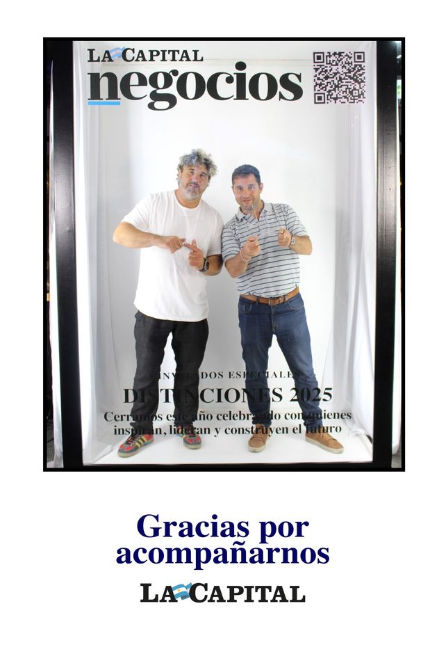 Nicolás junto a Sebastián Pucciariello, otro de los distinguidos.