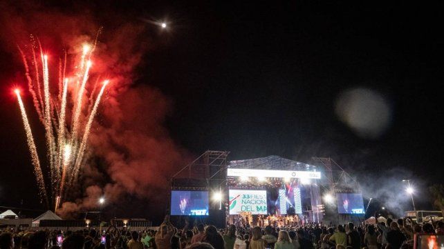 La Mona Jiménez cerró la primera noche de la Fiesta Nacional del Mate