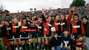 Newells: Bielsa, Gamboa y la gloria ante el calamar en la coronación del 92