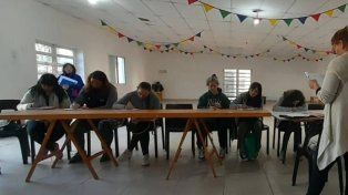 Lanzan taller de comunicación interpersonal para fortalecer vínculos y habilidades expresivas