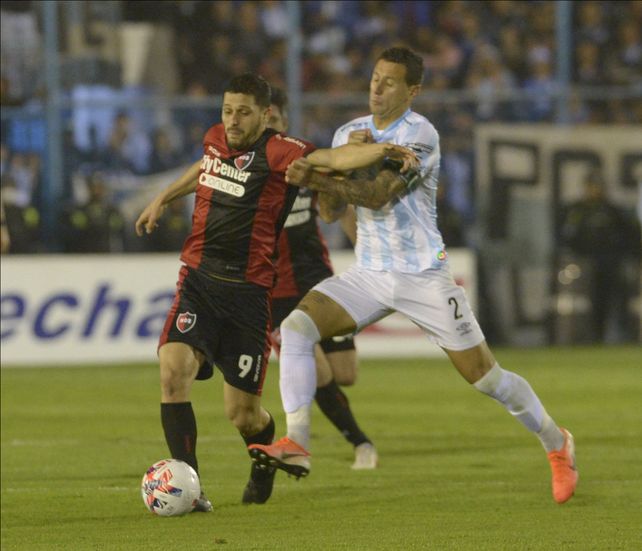 Firme. Bruno Bianchi es sin&oacute;nimo de garant&iacute;a en el sector defensivo del equipo tucumano.