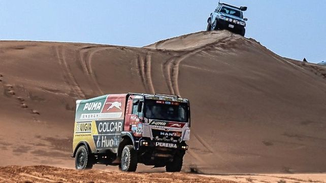 Pato Silva finalizó 40º en la quinta etapa del Rally Dakar