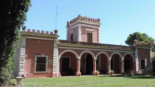 Santa Rosa. Una casa con aires coloniales que perteneció al coronel José Rodríguez, un corajudo militar que luchó en los turbulentos tiempos posteriores a la Revolución de Mayo.
