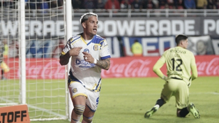 El grito más importante de Enzo. Central consiguió un triunfazo sobre la hora ante San Lorenzo de visitante.