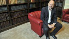 El armador. Perotti quiere involucrar a sectores del PJ en su su gabinete. El armador. Perotti quiere involucrar a sectores del PJ en su su gabinete.