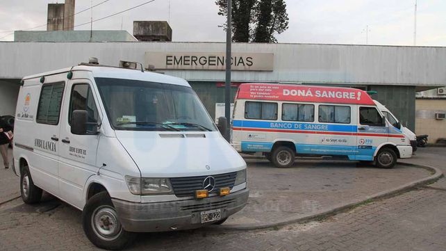 &nbsp;Si bien sus acompañantes intentaron reanimarlo con maniobras de RCP no lo lograron. Al arribar la ambulancia fue traslado al hospital San Martin donde se confirmó el fallecimiento.