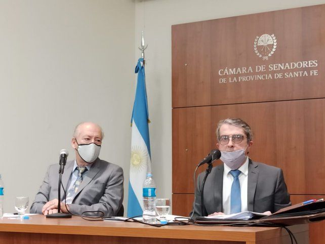 El senador Traferri y su abogado Vázquez en la rueda de prensa de esta mañana