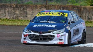 El piloto de Pinamar Jorge Barrio se llevó el uno en la jornada sabatina en el trazado de Oberá.
