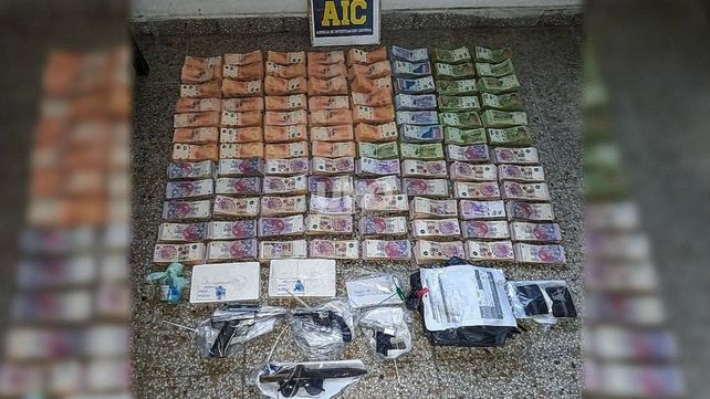 Los narcos asaltaron la vivienda por una deuda impaga. Les incautaron un pan de cocaína de dos kilos