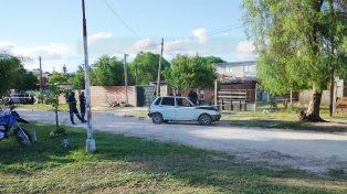 En el barrio 4 de junio de Paraná, un ex agente penitenciario efectuó tiros a hombres que discutían con él