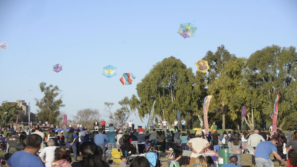 El cielo se llenó de barriletes en el Scalabrini Ortiz