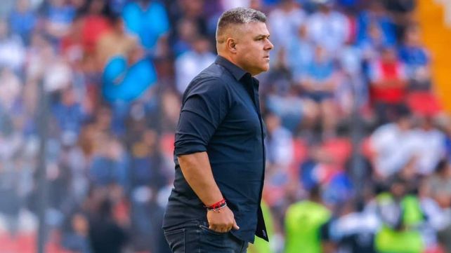 El ex Newells Mauro Gerk está cerca de cerrar su continuidad en Querétaro de México