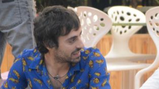 Fuerte pelea: Sos un imbécil, cag.. de mier..