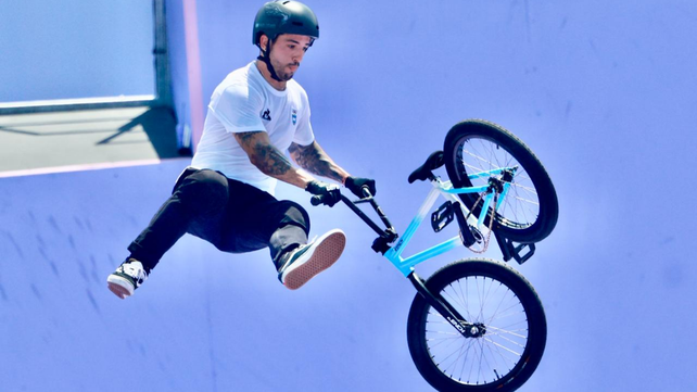 El Maligno Torres dio el batacazo en BMX Freestyle en 2024.