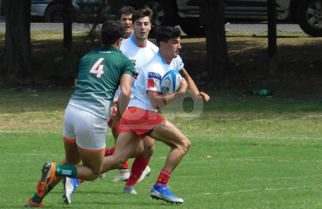 Positivo comienzo de la USR en el Plumazo