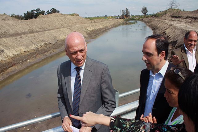 Inauguraron obras contra inundaciones para los barrios Chalet, San Lorenzo y Centenario