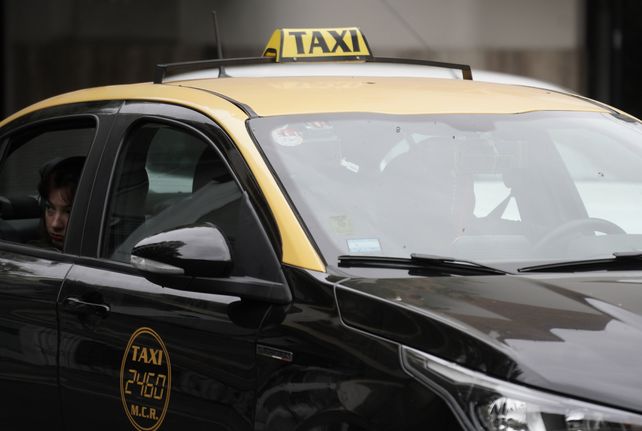 Los taxis tendrán aplicaciones y más herramientas para acercar pasajeros al servicio.