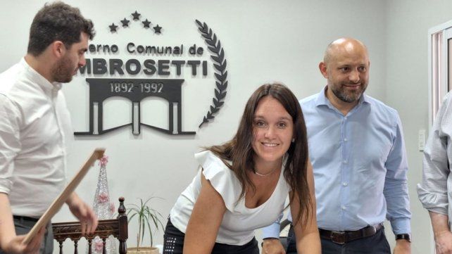 Apoyo a Ambrosetti para la finalización de la Sala de extracción de miel y del Programa Caminos Productivos