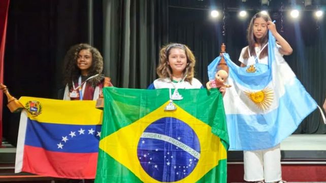 El podio del Sudamericano Sub-10 en Colonia