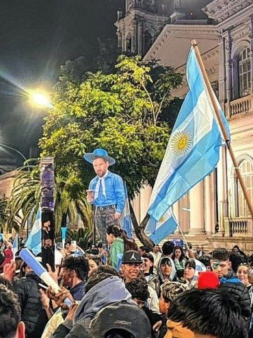 Paraná despidió a la Selección Argentina con aplausos y orgullo