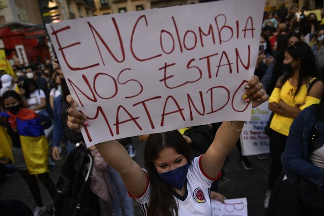 Se mantiene la tensión en Cali y el Gobierno colombiano busca apoyo de gobernadores