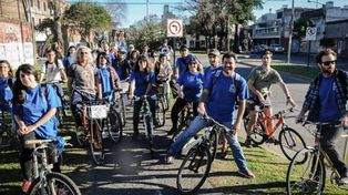 Arte Ciudad: con una fanfarria bicicletera y la Urraka, esta tarde comienza la fiesta