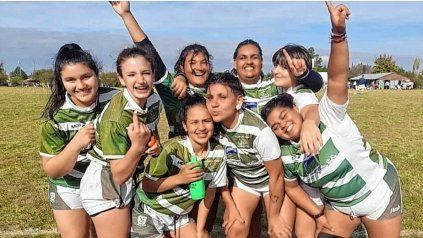 Las Juveniles de Curiyú de Chajarí se consagraron en el Apertura.