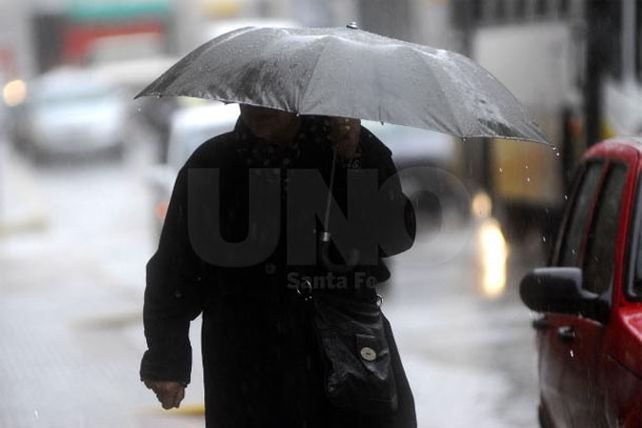 Finalmente y después del calor sofocante, llegó la lluvia a la ciudad