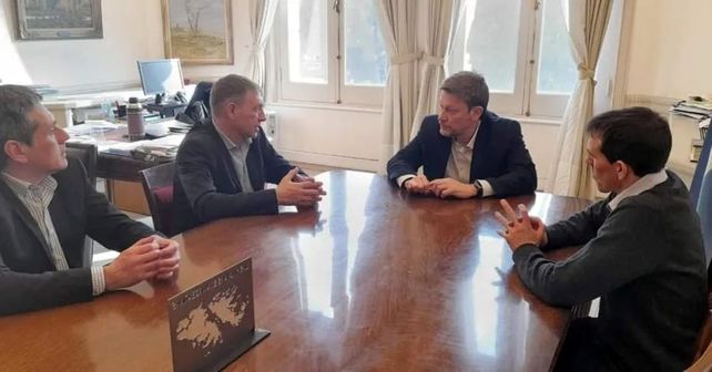 Compagnucci gestionó junto a otras autoridades municipales ante el secretario de Políticas Universitarias del Ministerio de Educación de la Nación