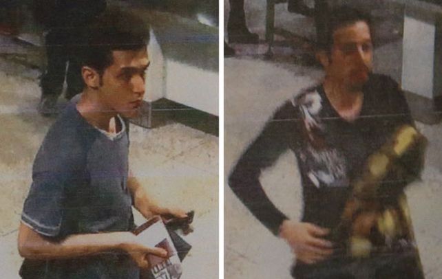 Dos iraníes con pasaportes falsos. Pouria Nour Mohammadi Mehrdad (izq.) y Delavar Seyed Mohammadreza.