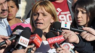 La mam&aacute; de Candela deslig&oacute; a su marido y dijo que a la nena la mataron porque se asustaron
