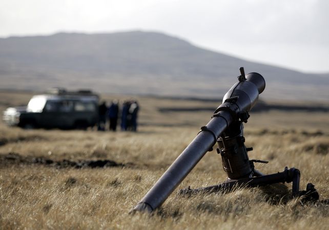 Un arma antiaérea que aún está en la zona de Puerto Argentino. 