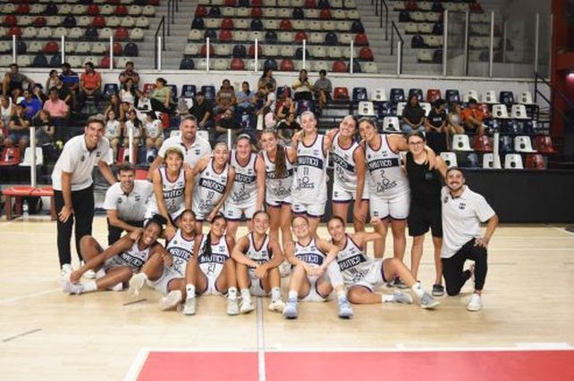 Las chicas de Náutico volvieron al triunfo en la Liga Femenina de Básquet. Fotos:&nbsp;Prensa Quimsa