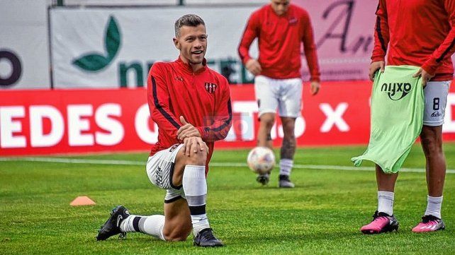 Nicolás Domingo es titular en Patronato.