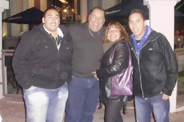 Festejá con el UNO el día del AMIGO
