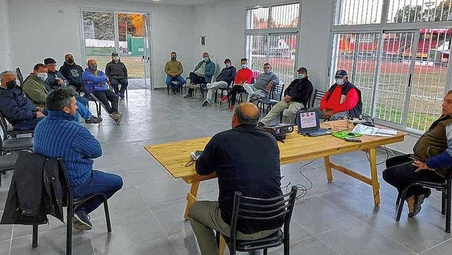 El sóftbol de Paraná ya trabaja para el certamen.