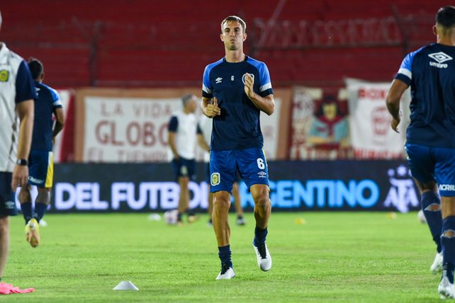 Juan Komar sigue en deuda con su juego desde que se sumó a Central.