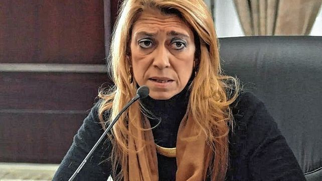 Renuncia se fue Débora tras cruzarse con Kulfas