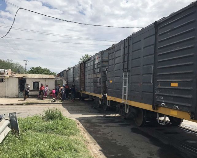 Una mujer murió al ser arrollada por un tren en la zona sudoeste de la ...