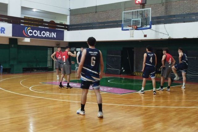 Oficial A2: Colón superó a Macabi y se aleja en la vanguardia Oficial A2: Colón superó a Macabi y se aleja en la vanguardia