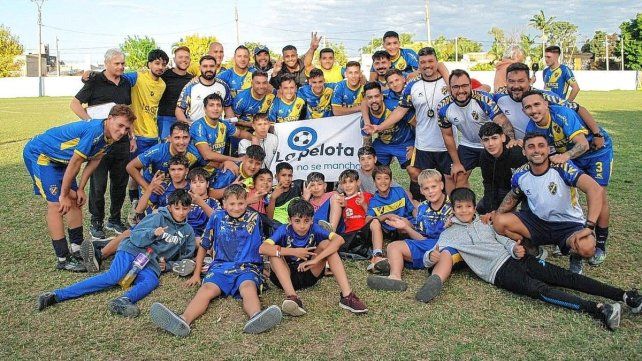 Sportivo Guadalupe derrotó a Cosmos por 2 a 1 en el estadio Eladio Romeo Rosso.