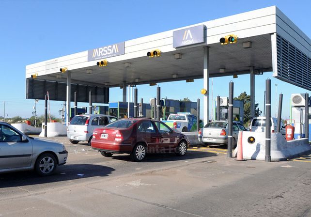 Diecisiete millones. Es la cantidad de vehículos que circularon por la autopista durante 2014. UNO de Santa Fe/Manuel Testi