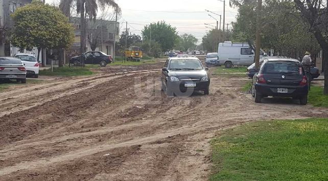 Vecinos de Transporte y Belgrano reclaman por la calle Risso