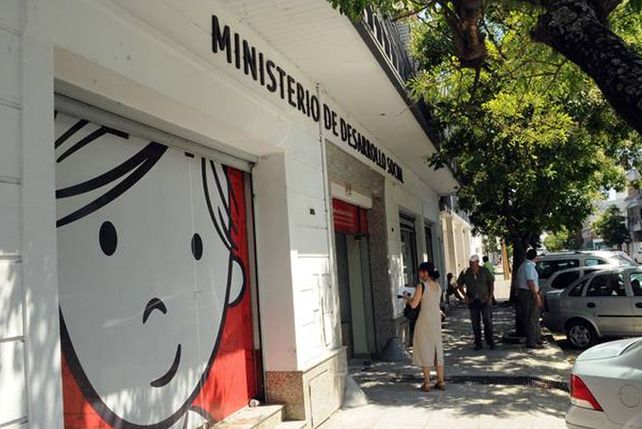 Movilización frente a la Subsecretaría de Niñez
