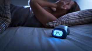 El calor puede afectar la calidad del sueño y hasta producir insomnio