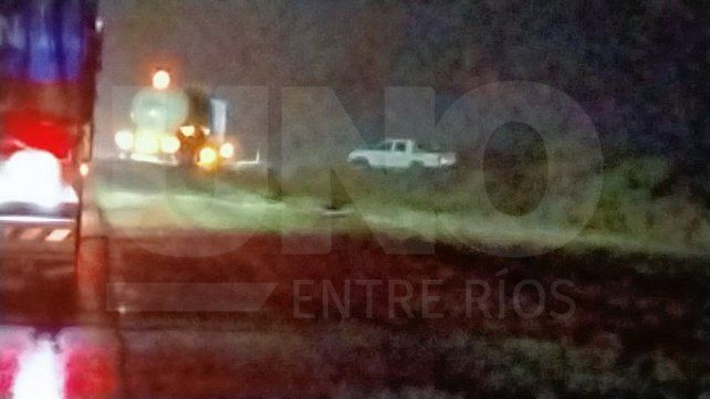 Por la lluvia, hubo camiones empantanados en la ruta 12