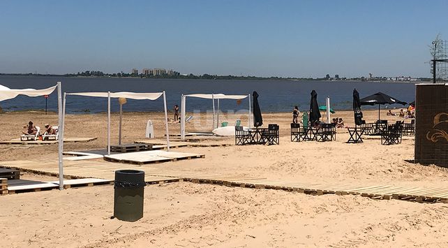 Así lucen las playas y solarium de Santa Fe en el inicio de temporada