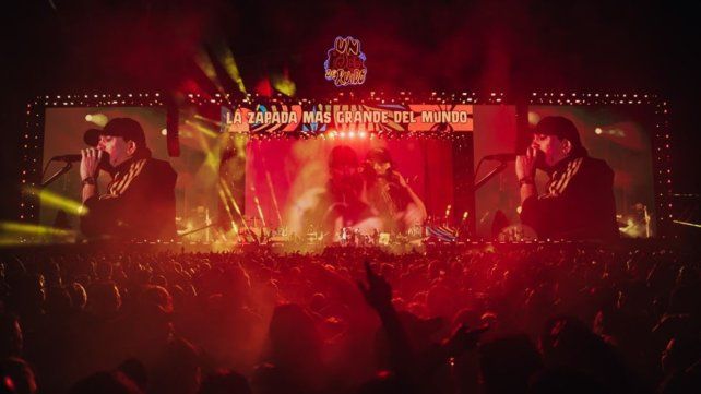 Un Poco de Ruido llevó su fiesta de la cumbia a un Vélez agotado